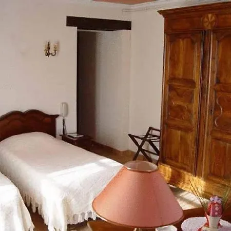 Hotel Du Viaduc Saint-Lattier